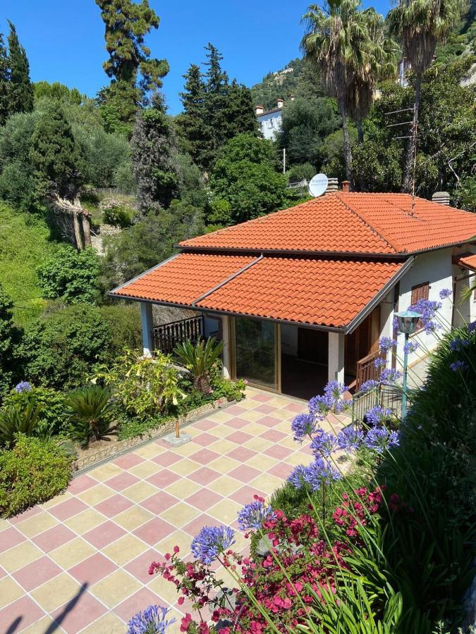 Ascheri Country House - Grimaldi, Вентимиля Екстериор снимка