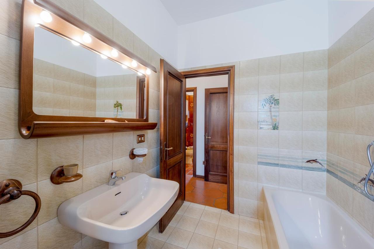 Ascheri Country House - Grimaldi, Вентимиля Екстериор снимка